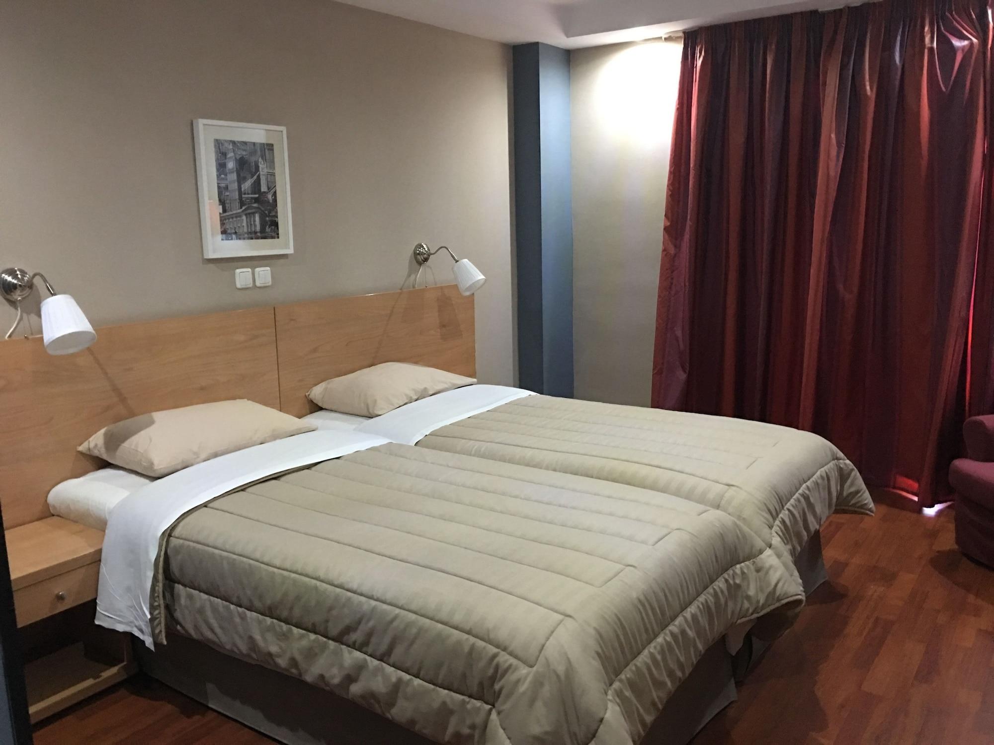 Athina Airport Hotel 데미 외부 사진