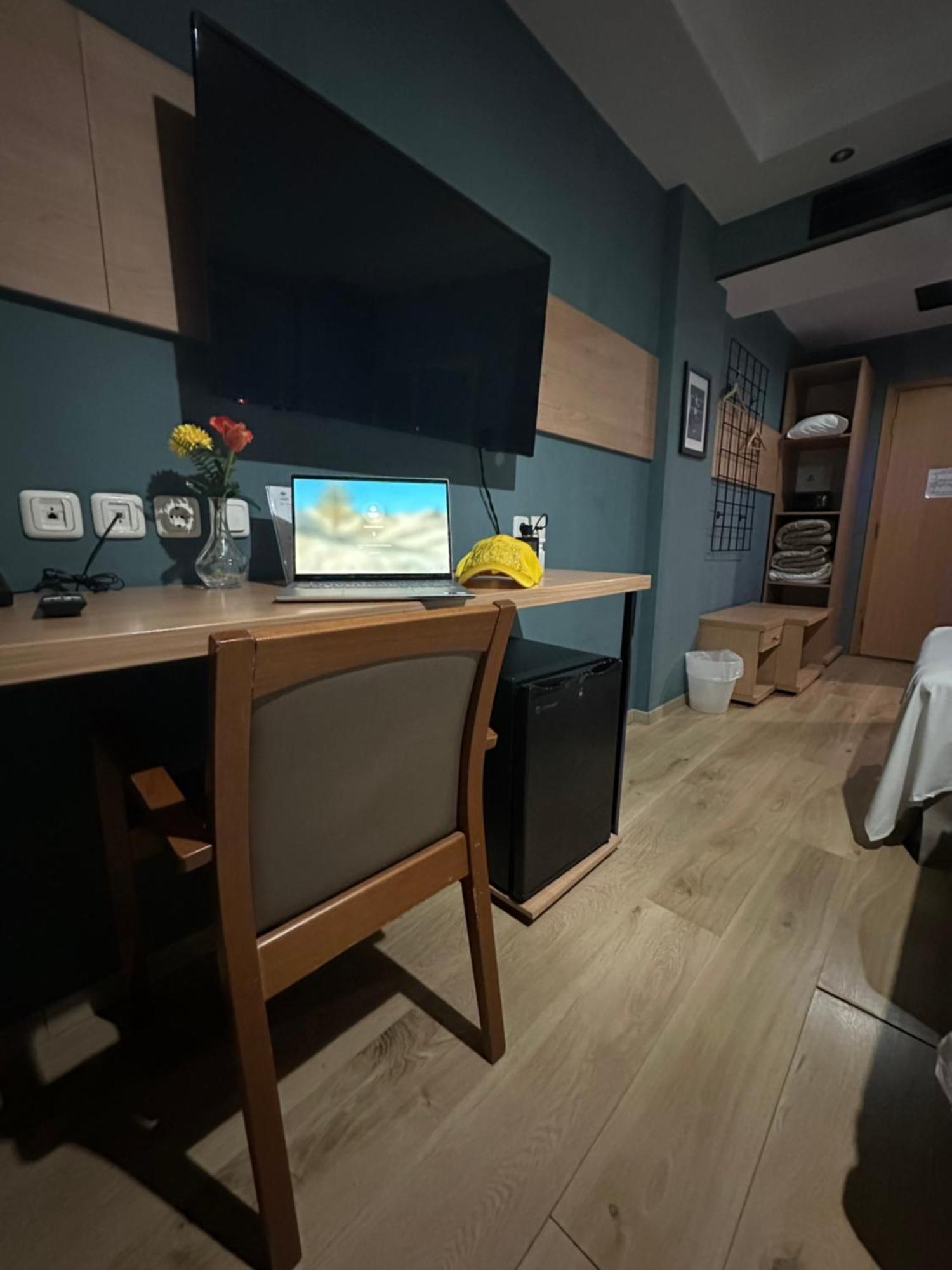 Athina Airport Hotel 데미 외부 사진