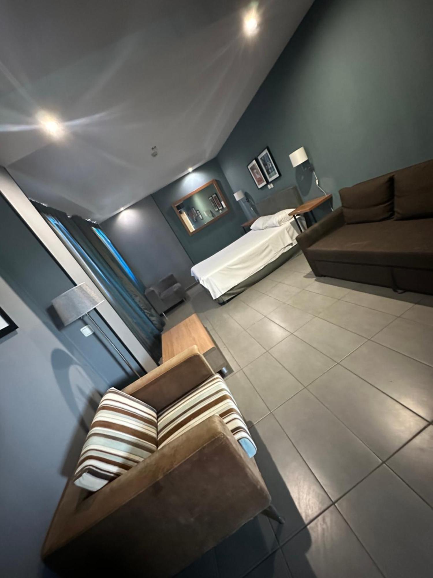 Athina Airport Hotel 데미 외부 사진