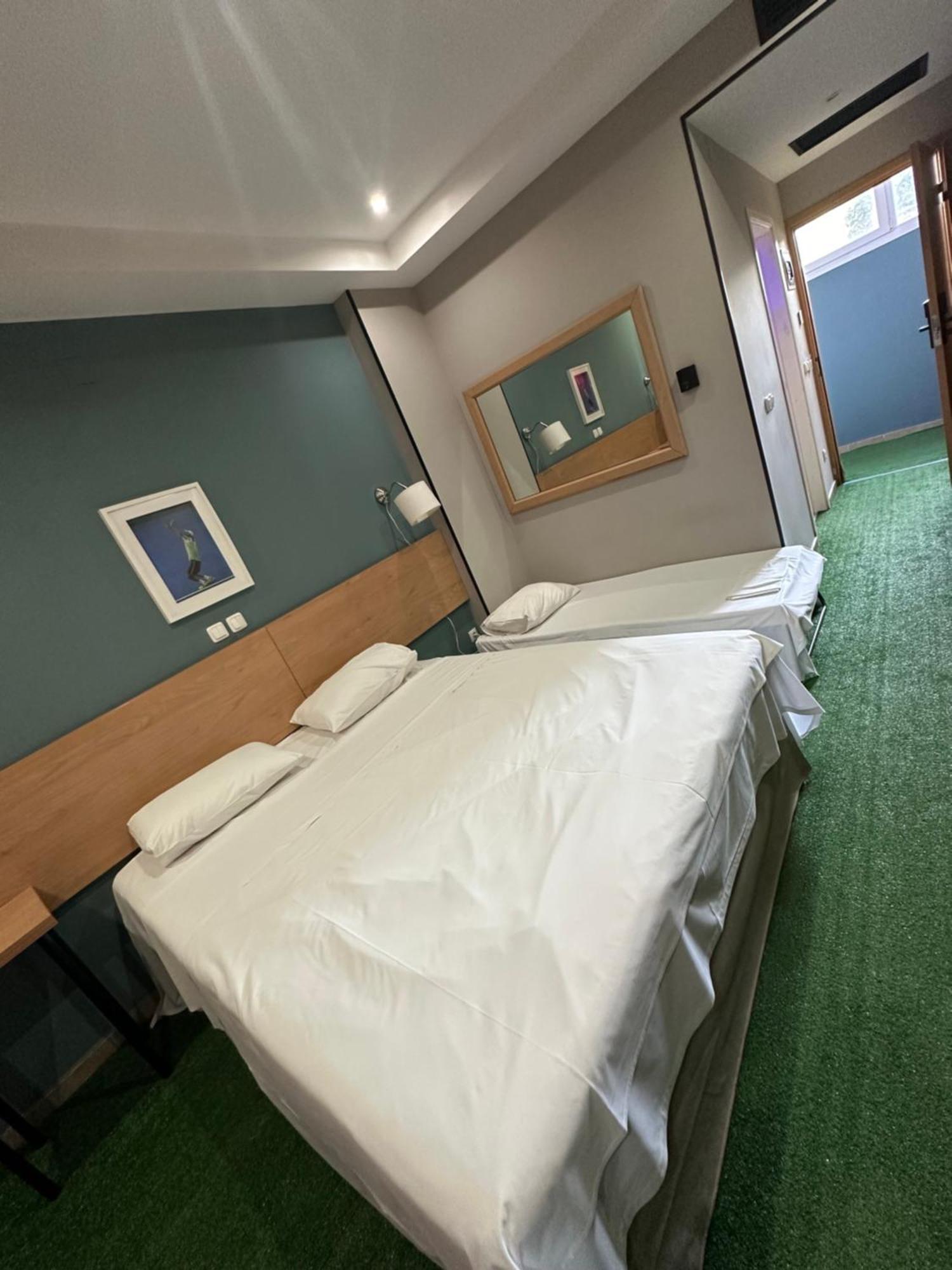 Athina Airport Hotel 데미 외부 사진