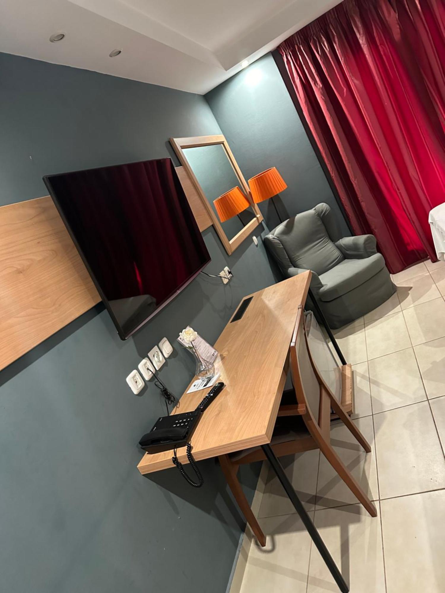 Athina Airport Hotel 데미 외부 사진